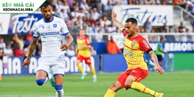Soi kèo châu Á trận Lens vs Auxerre (22:15 27/04, Ligue 1)