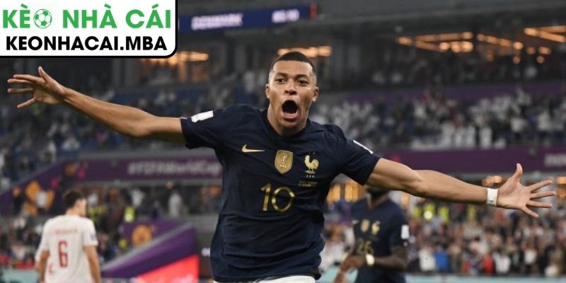 Real Madrid thận trọng, Mbappe trở thành “lời cảnh báo”